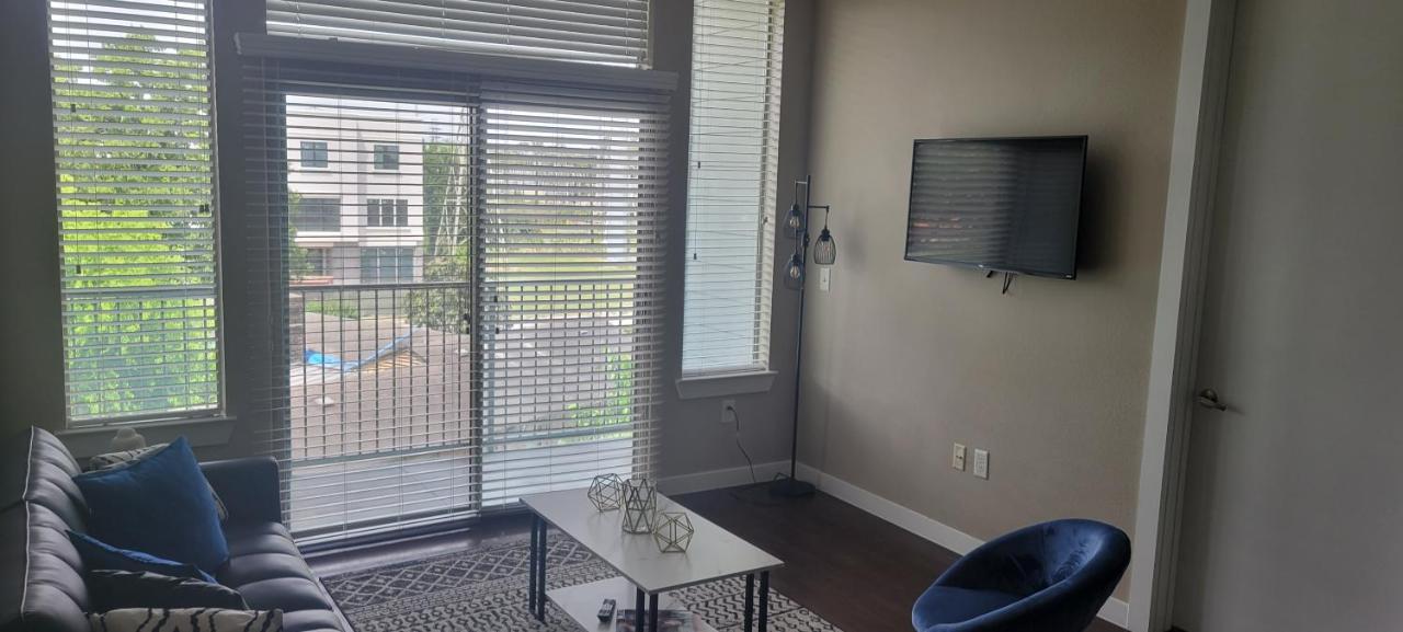 Luxury 1Br Condo Wbalcony - Galleriariver Oak Houston Extérieur photo